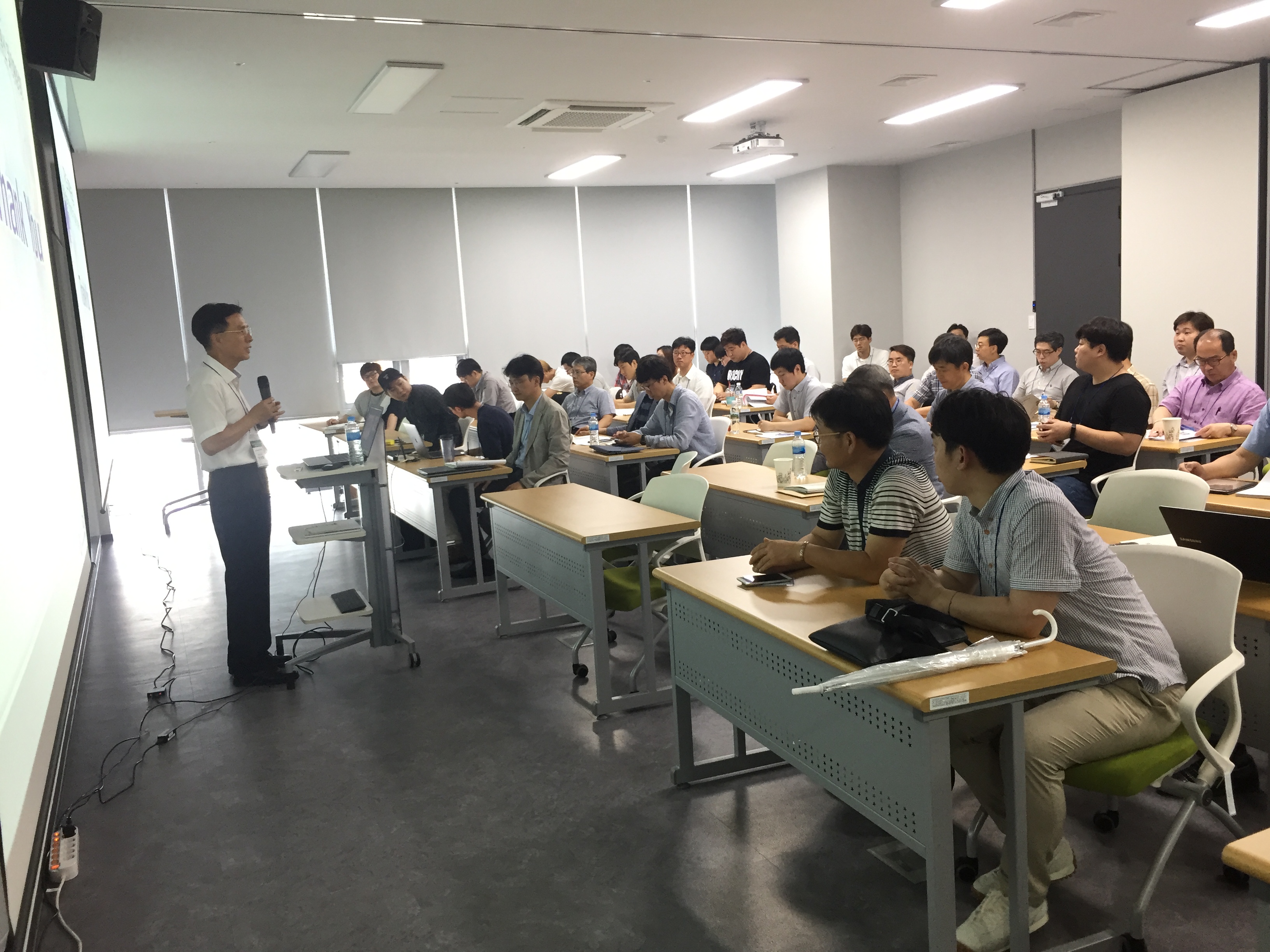 2차년도 하계워크샵 (2017.7.13) KakaoTalk_Moim_4DH0X8owjfoH5K4WStDQQT33HScccW.jpg